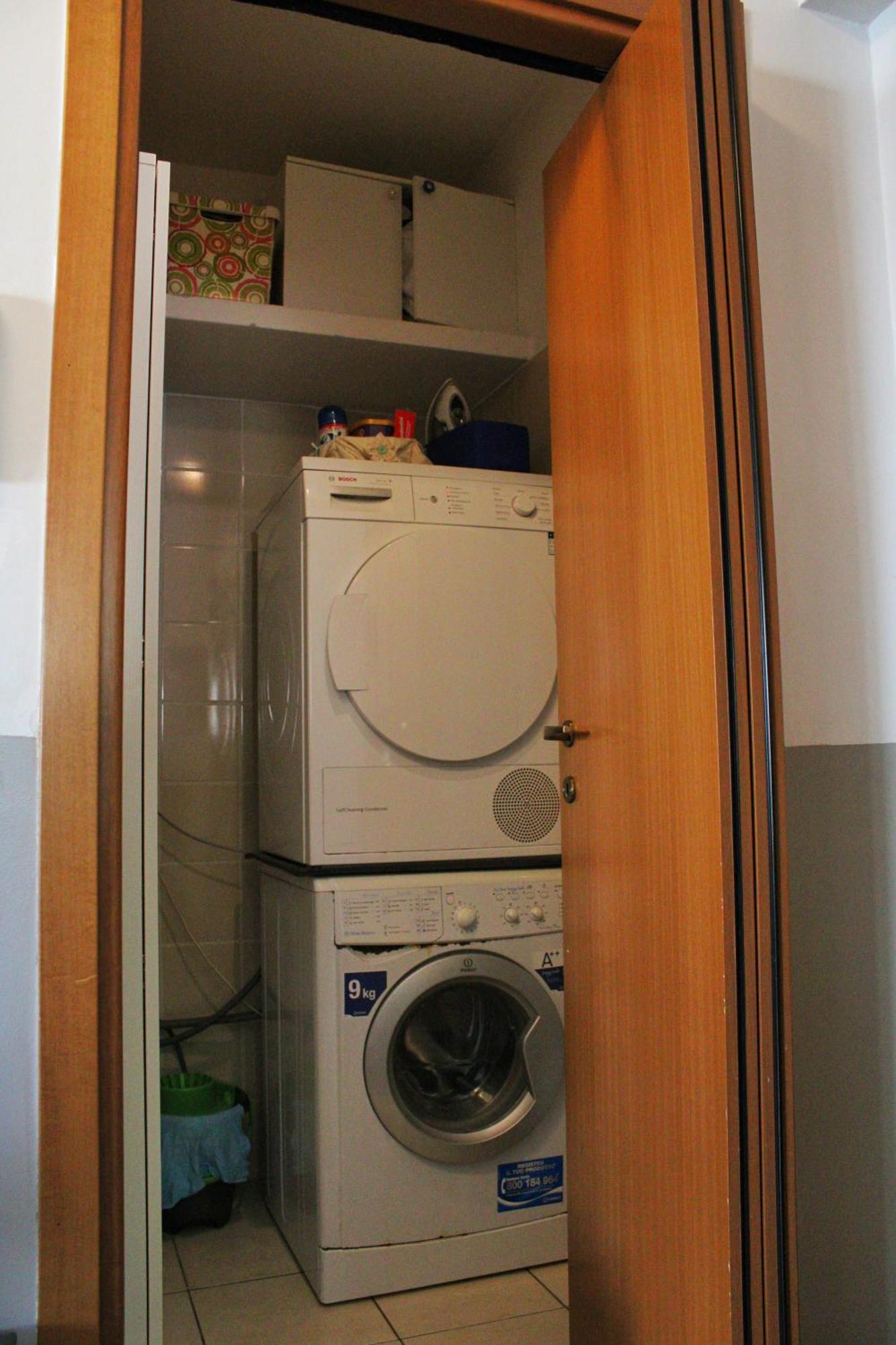 קומו Appartamento Aleph With Private Parking, Next Train Station מראה חיצוני תמונה